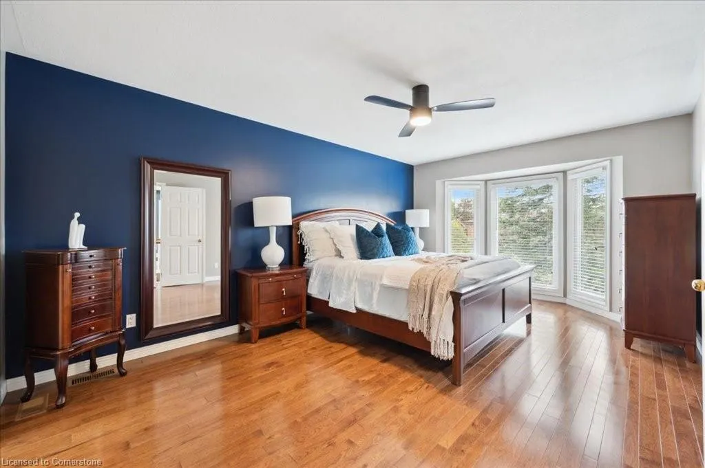 9 Kortright Road E