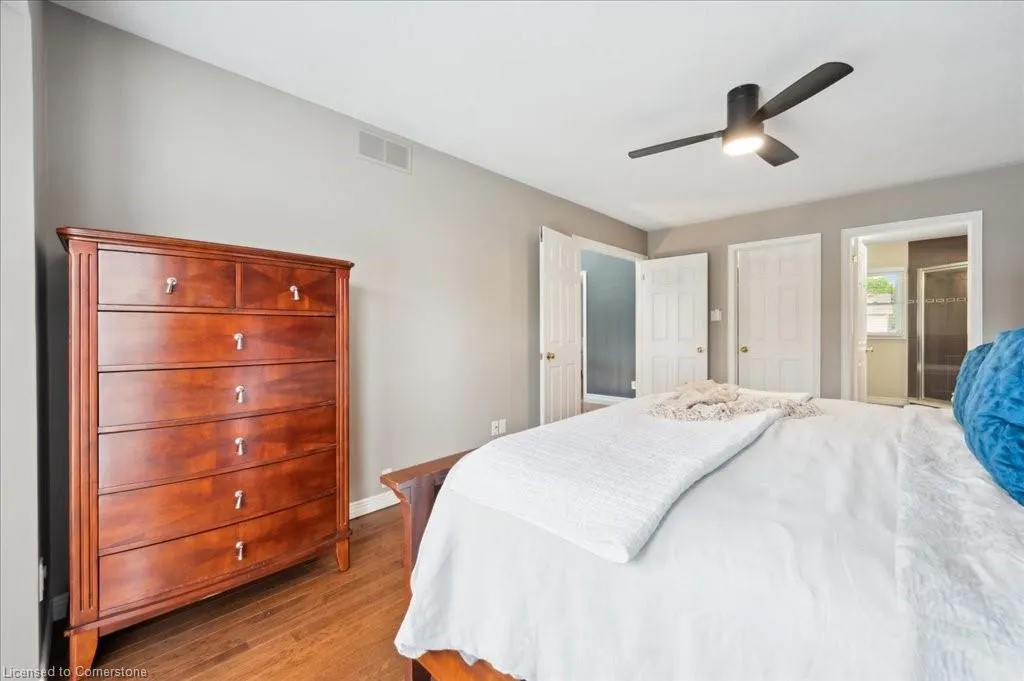 9 Kortright Road E