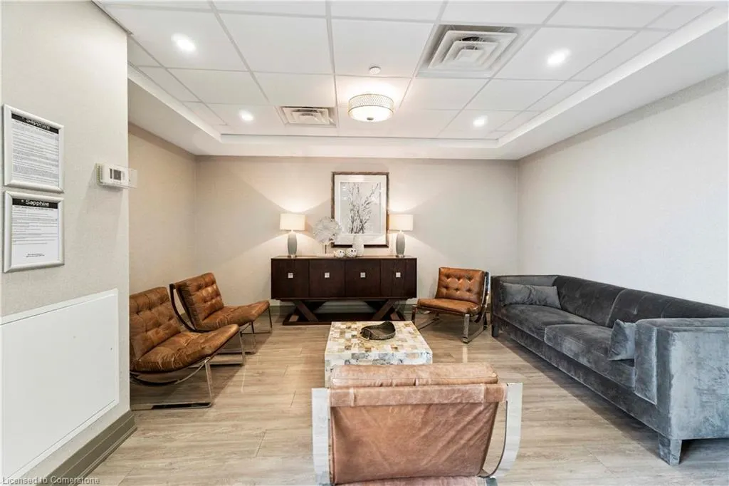 101 Shoreview Place, #522