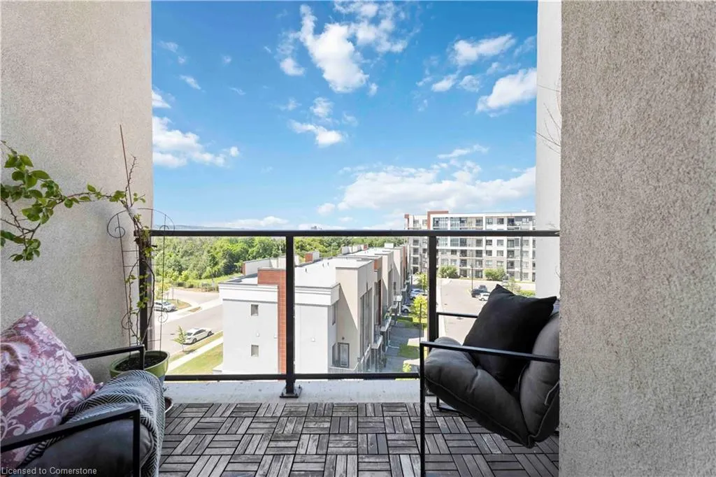 101 Shoreview Place, #522