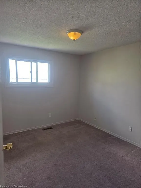 1458 Wildren Place