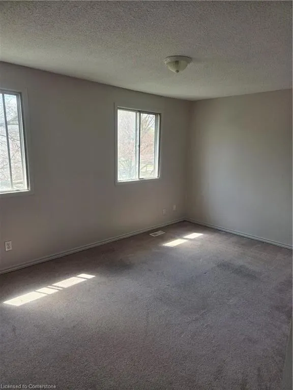1458 Wildren Place
