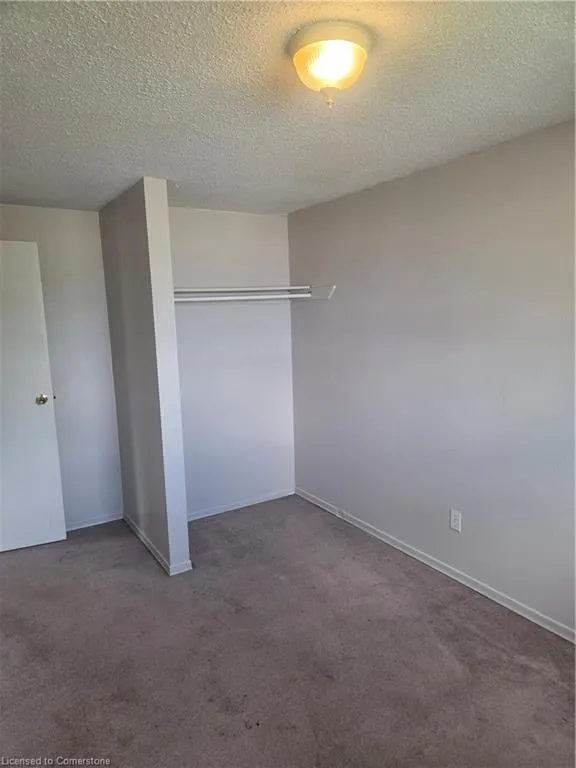1458 Wildren Place