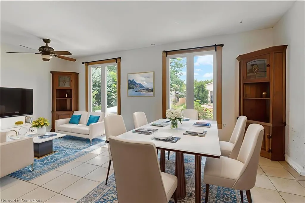 6 Equestrian Court