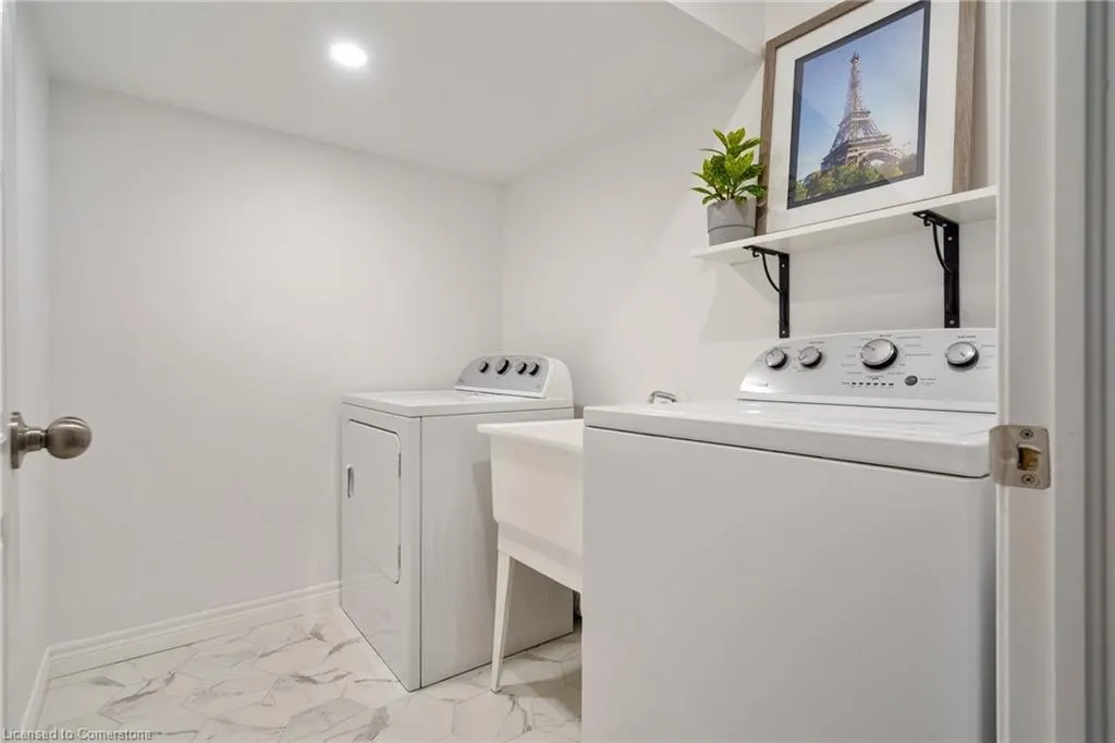 70 Plains Road Road W, #29