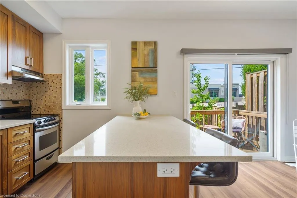 70 Plains Road Road W, #29