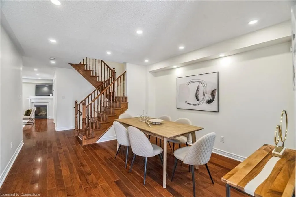 3066 Highvalley Road