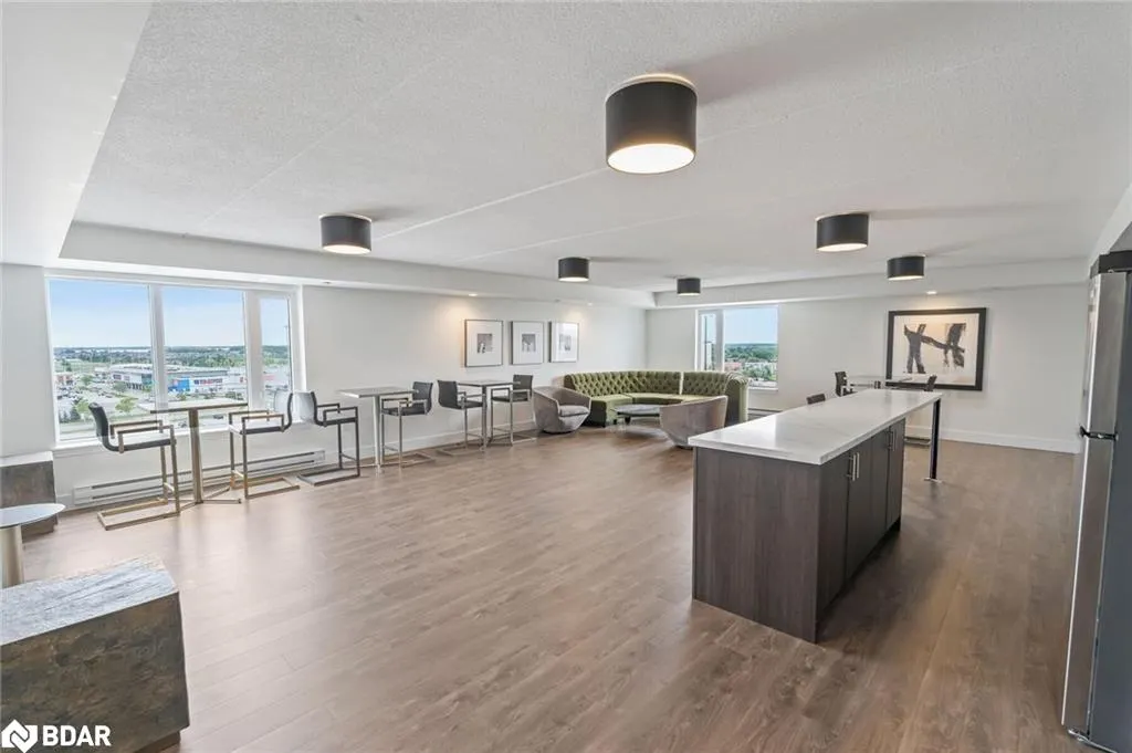 716 Main Street, #207