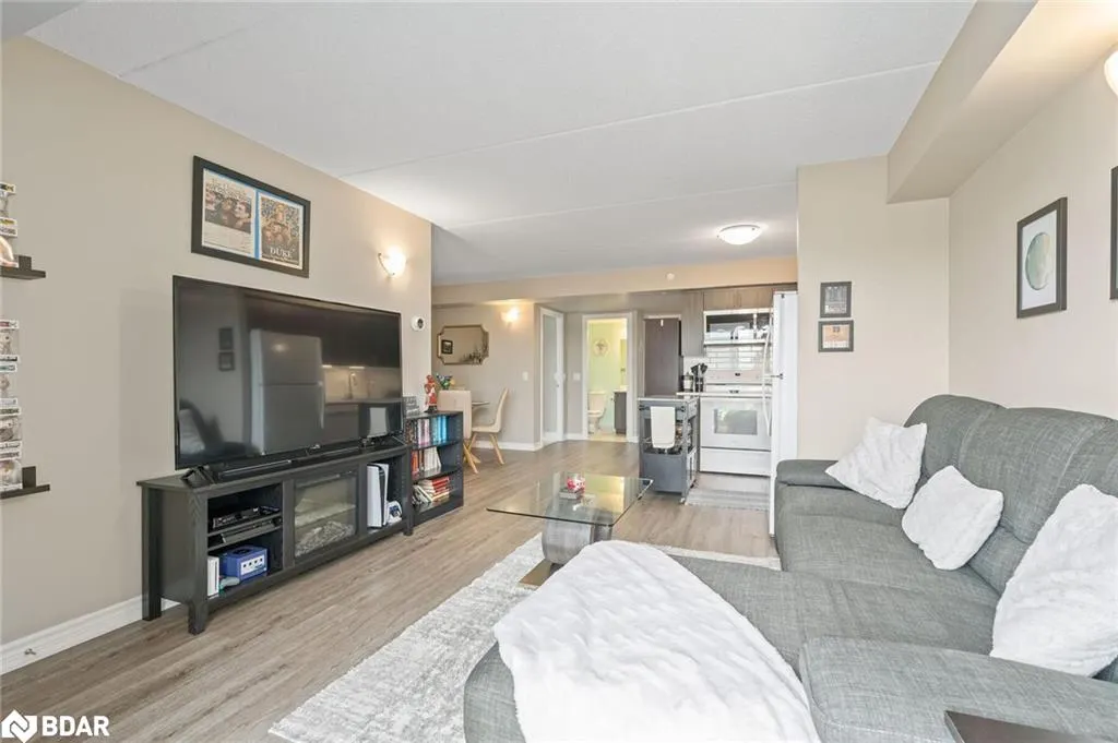 716 Main Street, #207