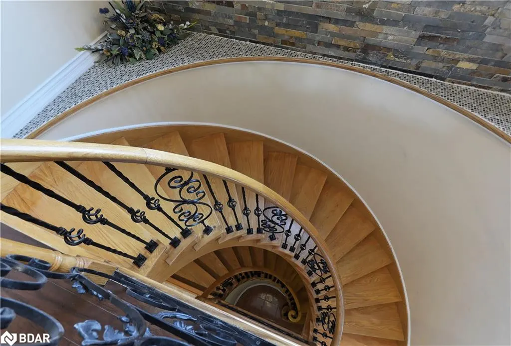 2857 Termini Terrace