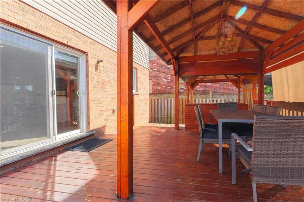 83 Benedict Place