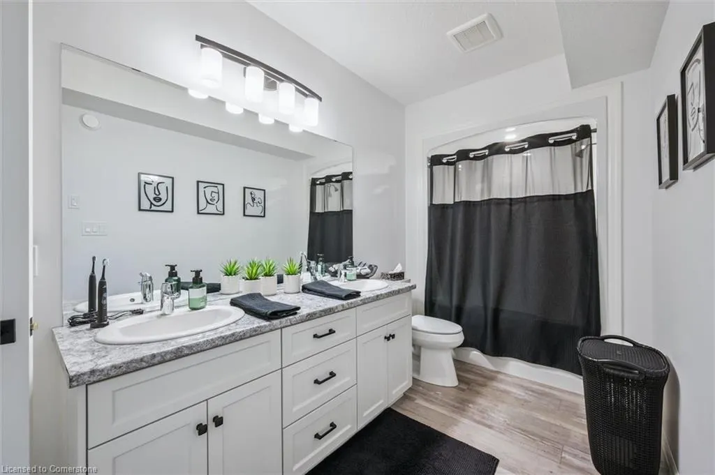 164 Woodberry Crescent