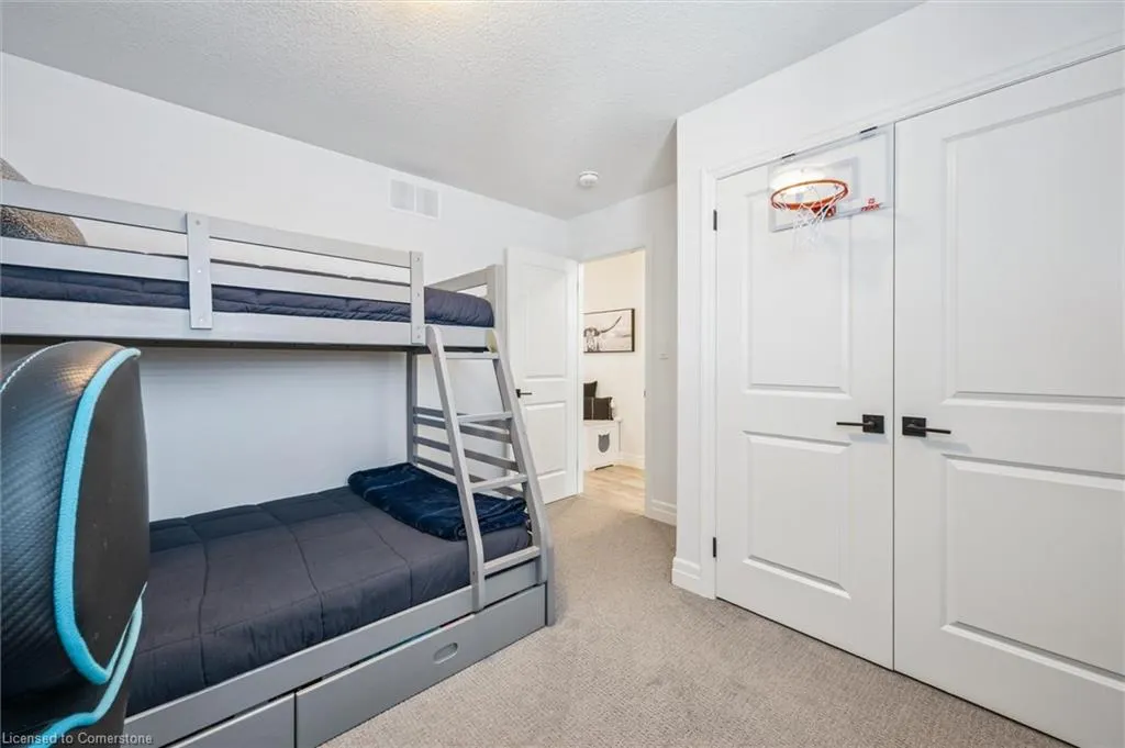 164 Woodberry Crescent