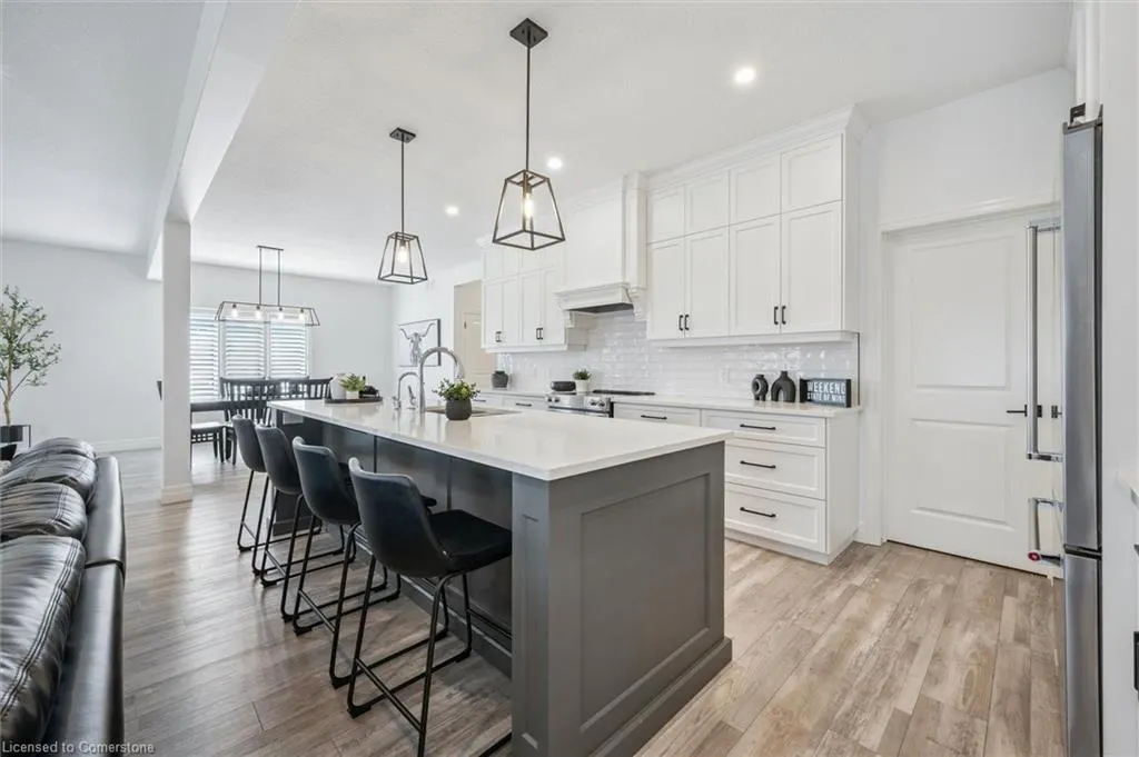 164 Woodberry Crescent
