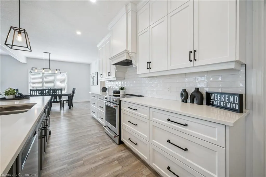 164 Woodberry Crescent