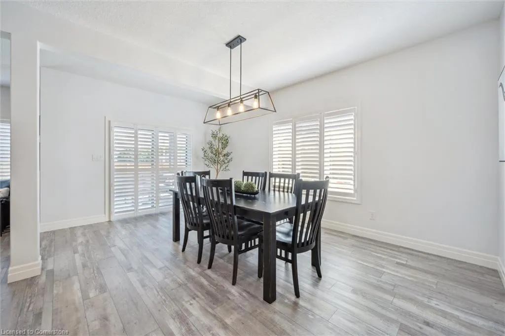 164 Woodberry Crescent