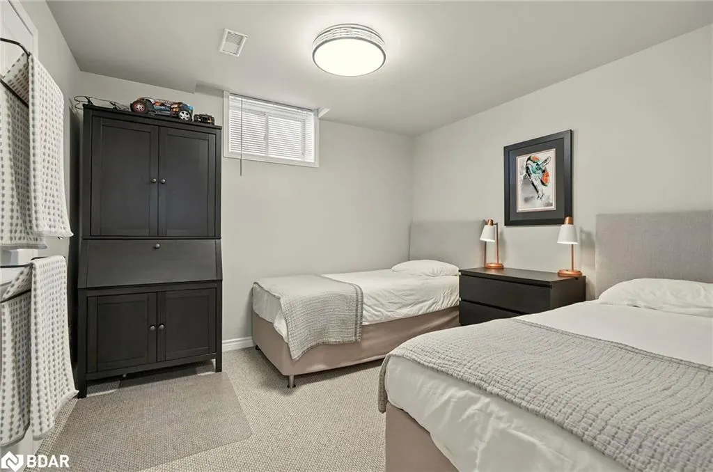 12 Dunnett Drive