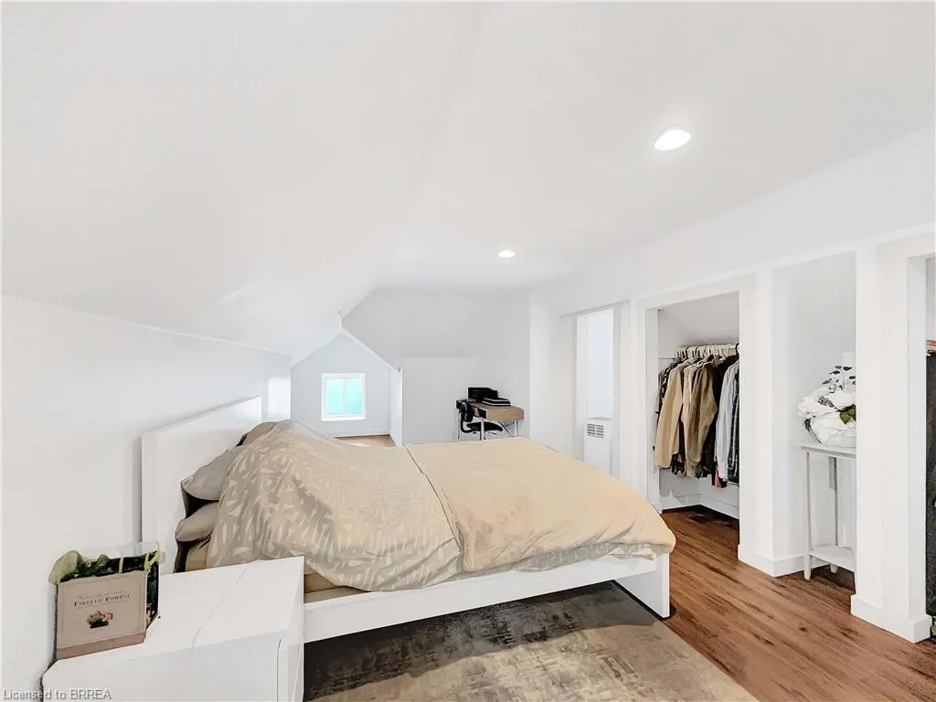 57 Mohawk Street
