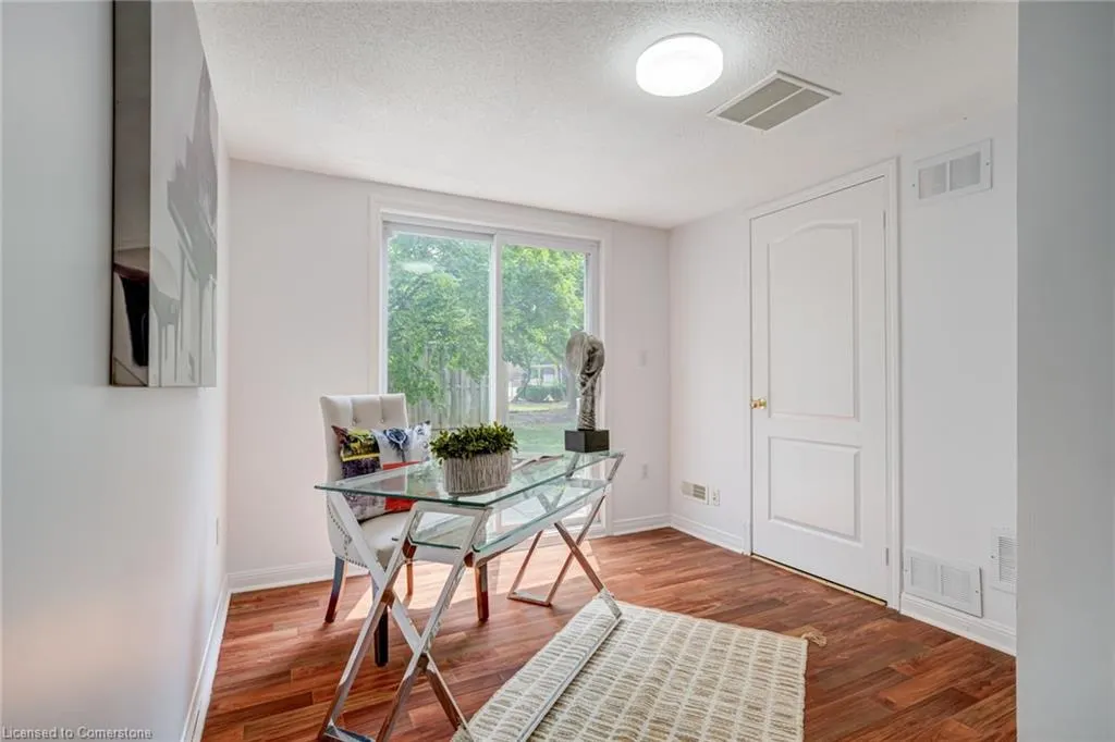 80 Acorn Place, #49