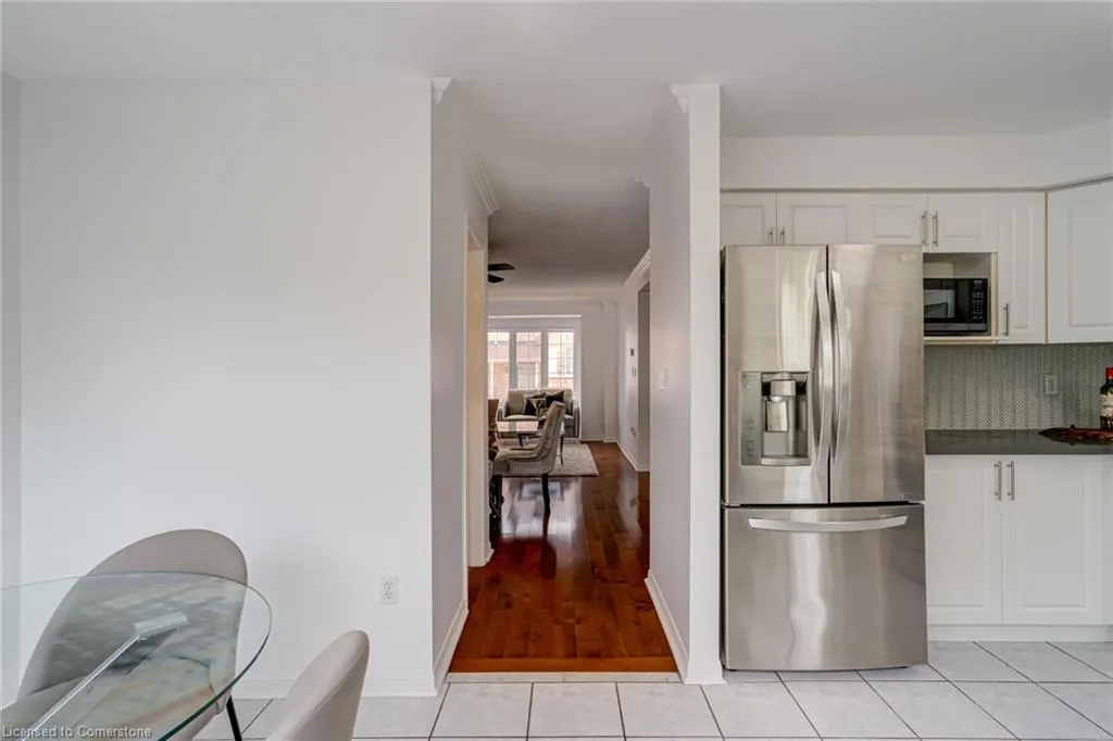 80 Acorn Place, #49