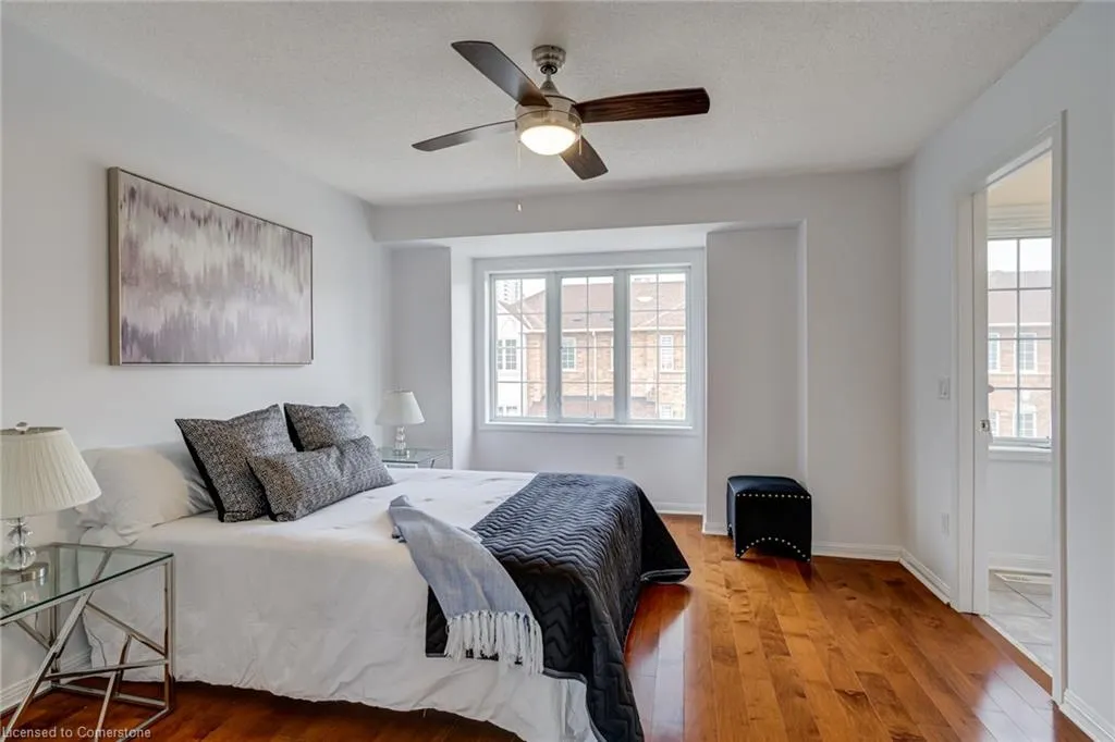 80 Acorn Place, #49