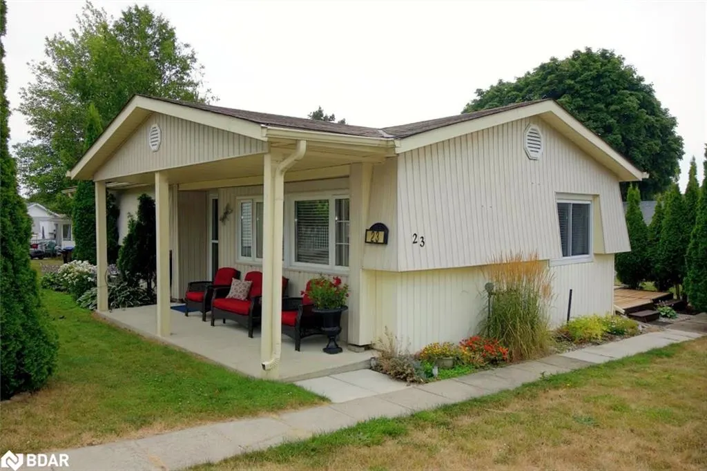 23 Mimosa Crescent