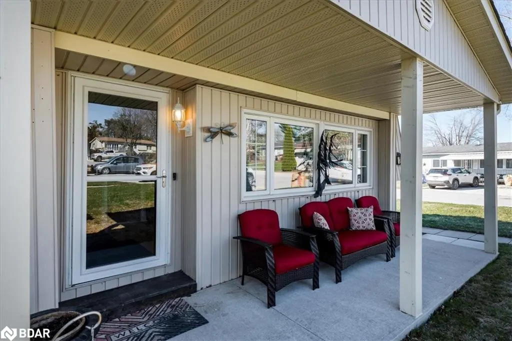 23 Mimosa Crescent