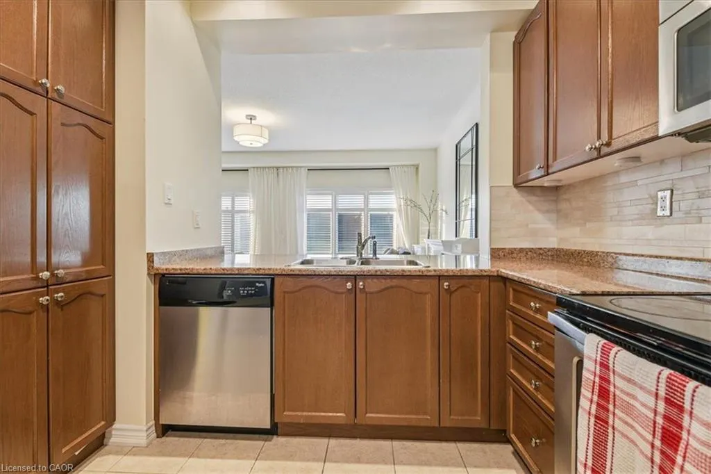 242 Andrews Trail