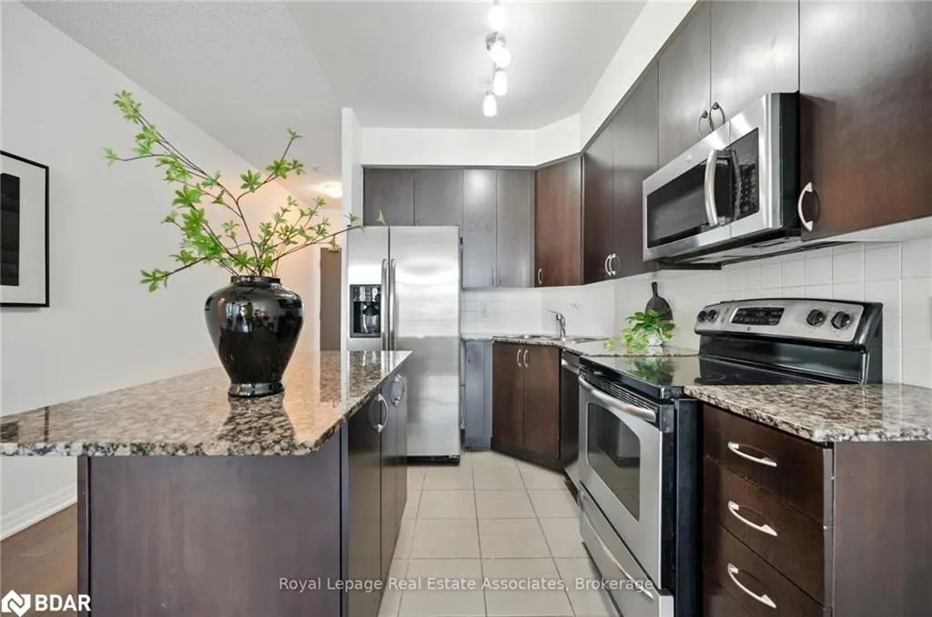 223 Webb Drive, #2008