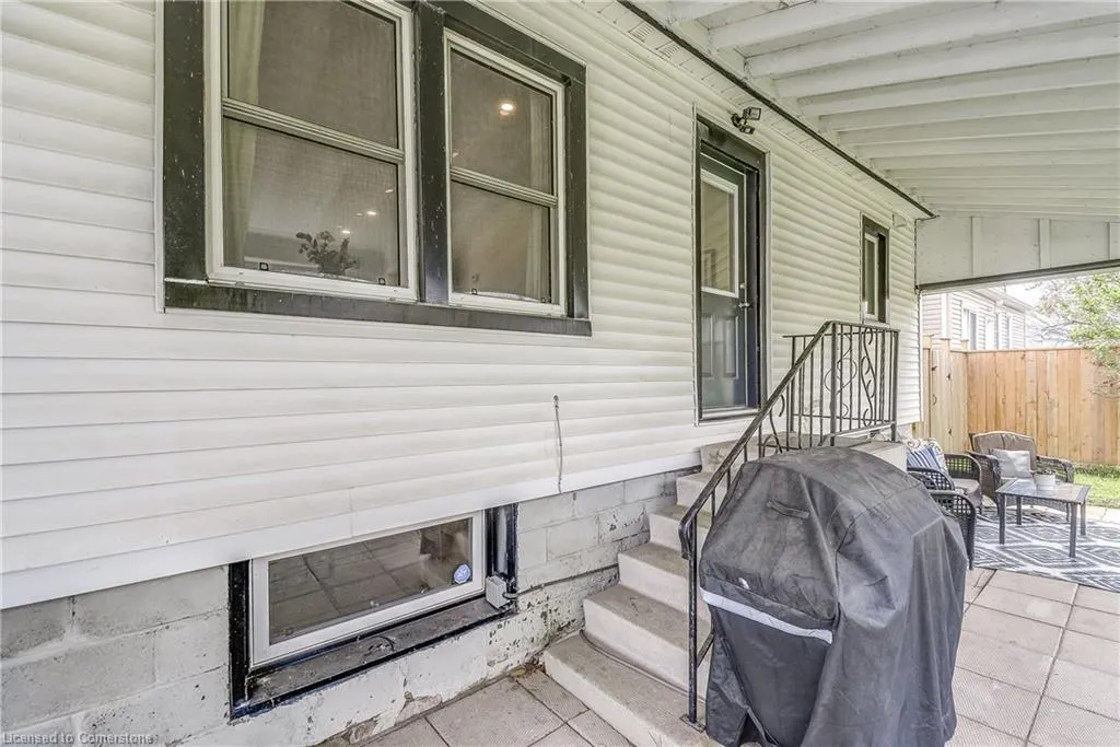 183 Nash Road N