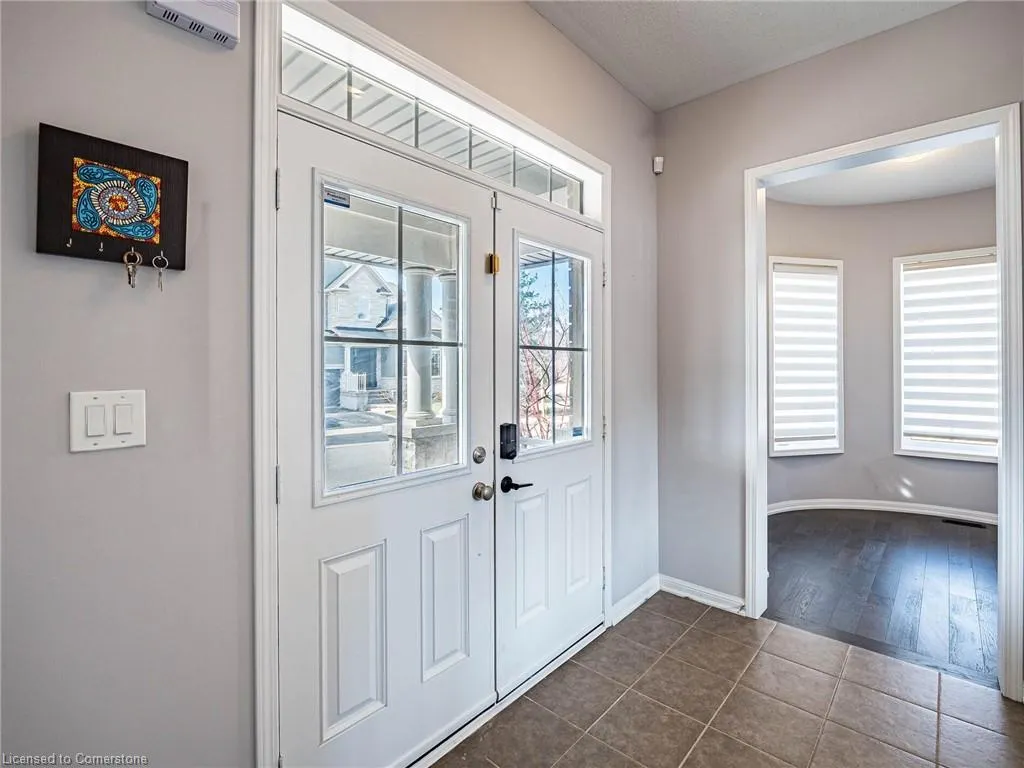 416 Gooch Crescent