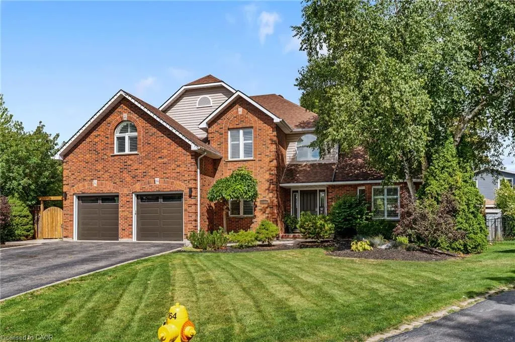 17 Kintyre Court