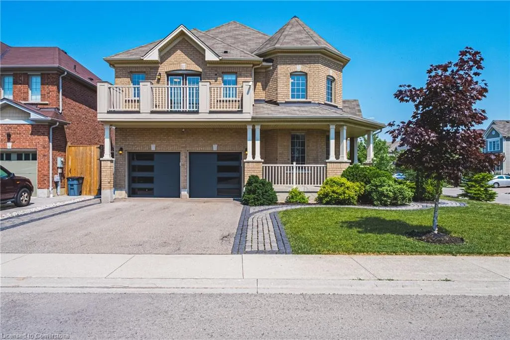 8788 Dogwood Crescent