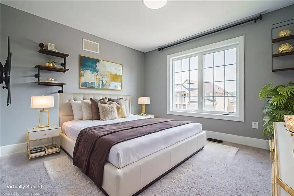 8788 Dogwood Crescent
