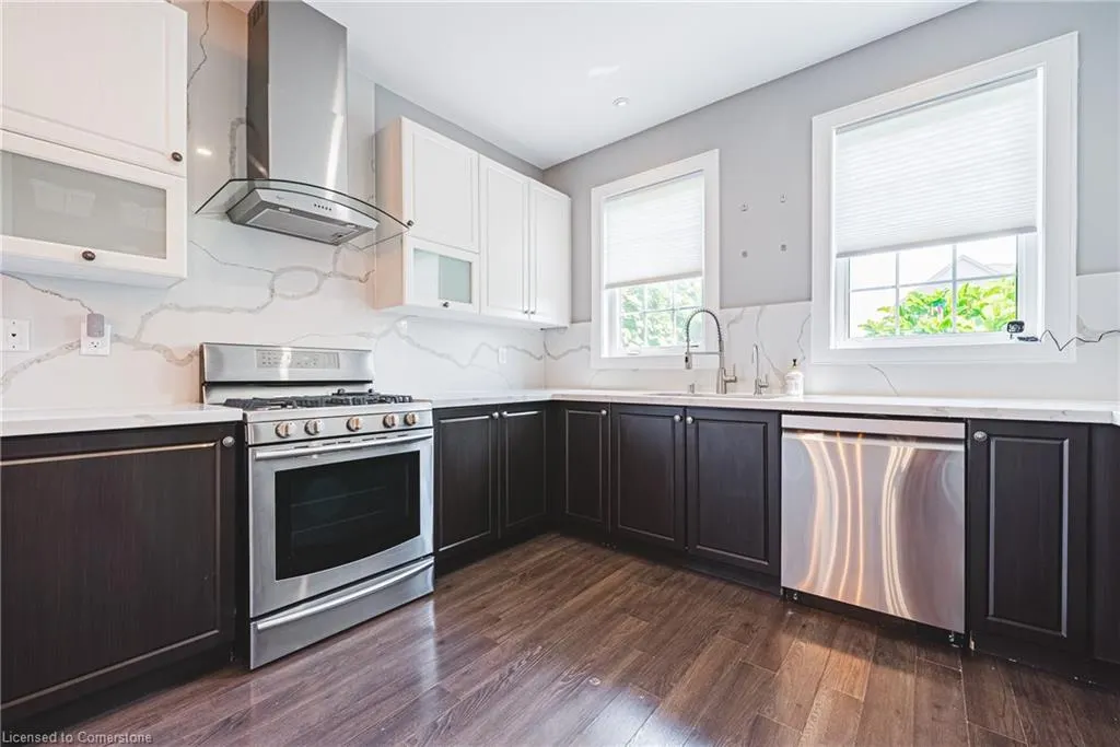 8788 Dogwood Crescent