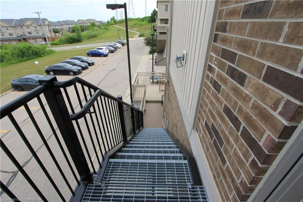 255 Maitland Street, #3E