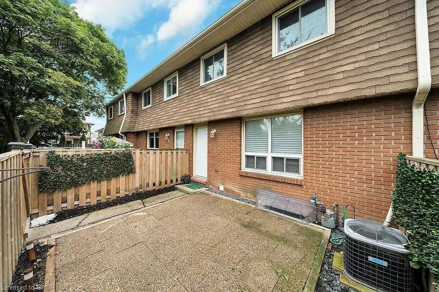 1015 Upper Gage Avenue, #4