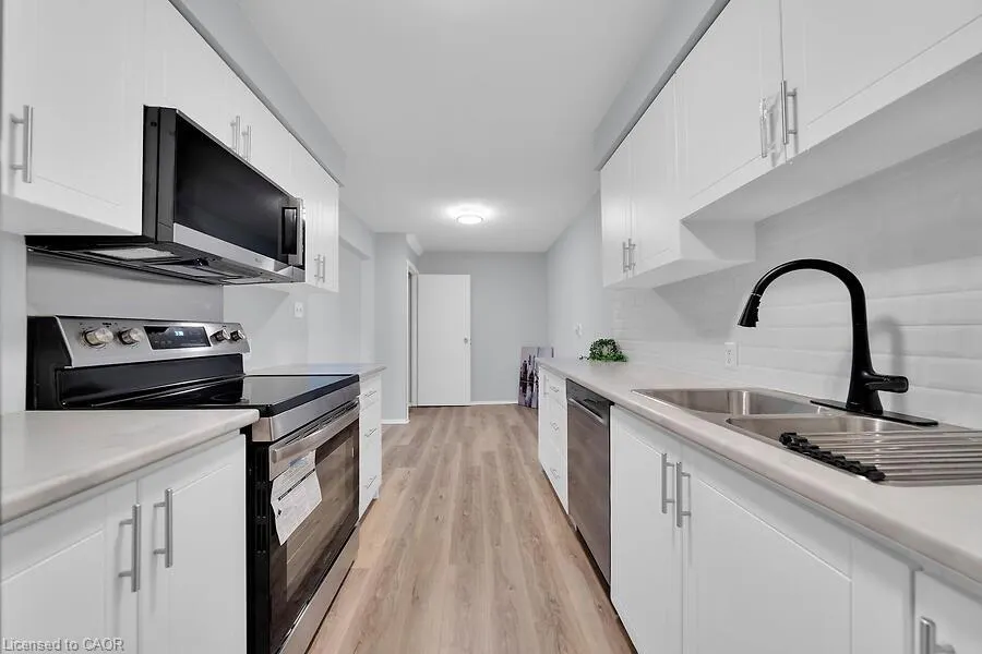 1015 Upper Gage Avenue, #4