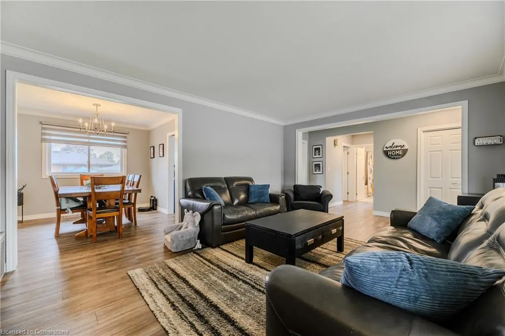 8 Pembroke Avenue