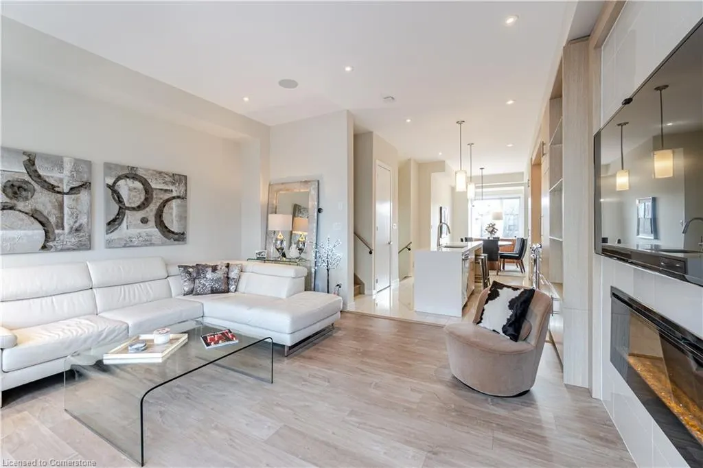 467 Nautical Boulevard