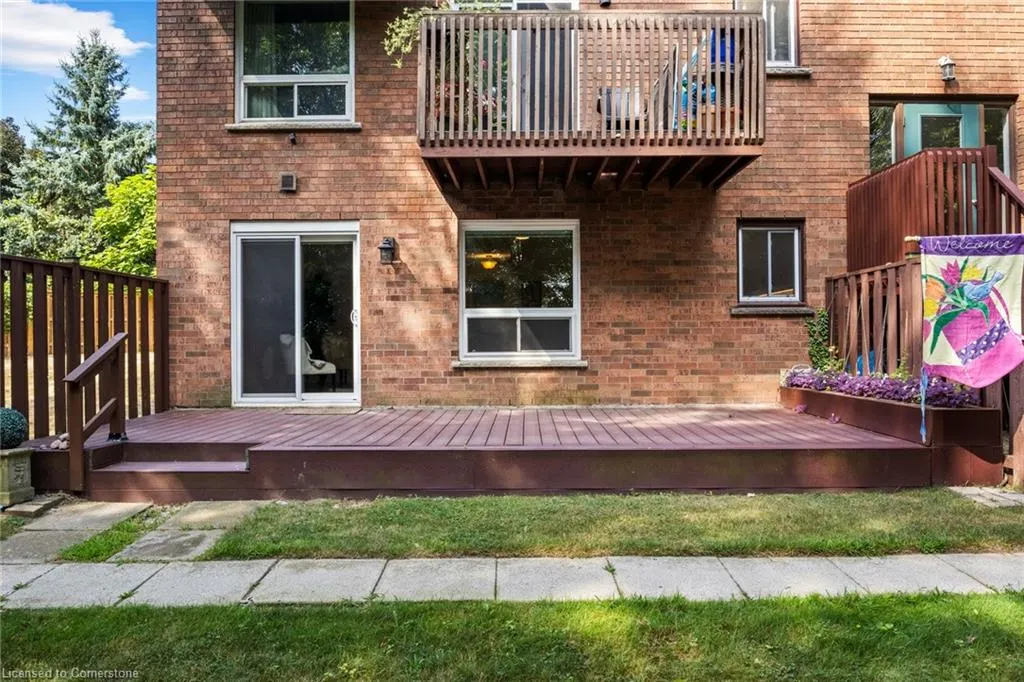 213 Sydenham Street, #102D
