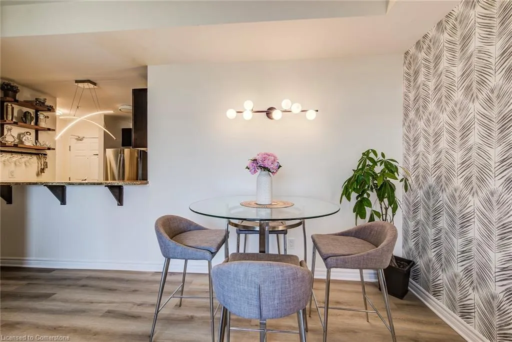 2 Colonial Drive, #401