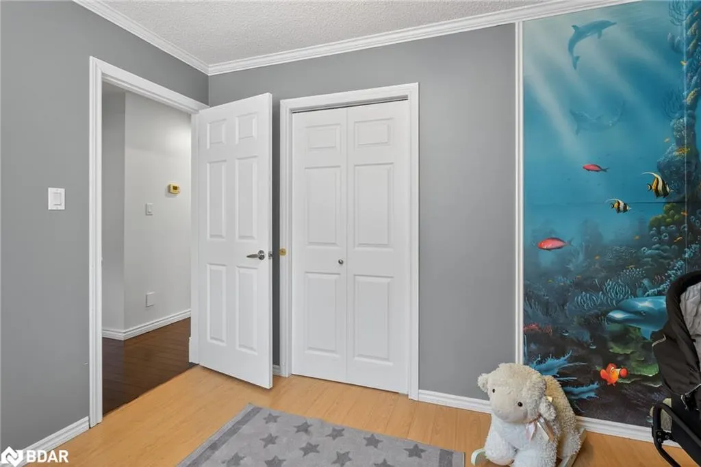 2 Birchmount Circle