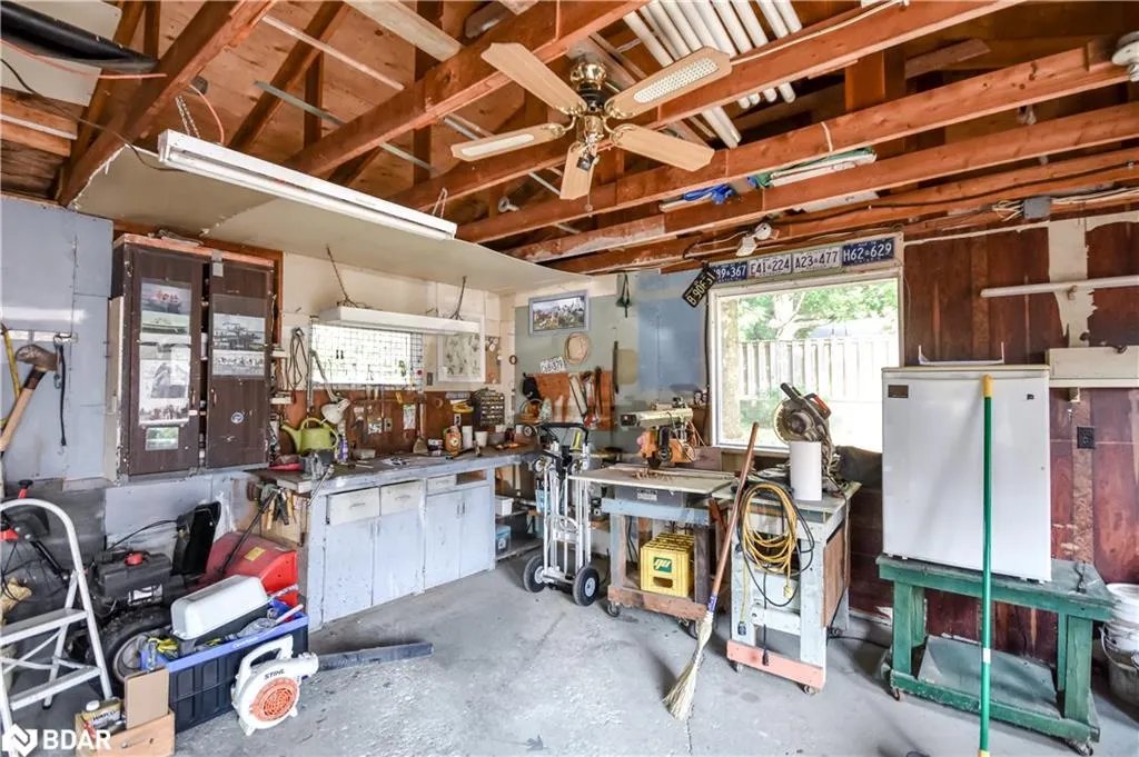 80 Parkside Drive