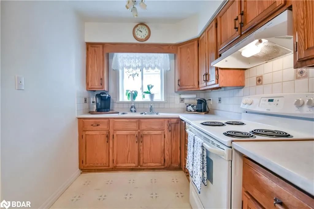80 Parkside Drive