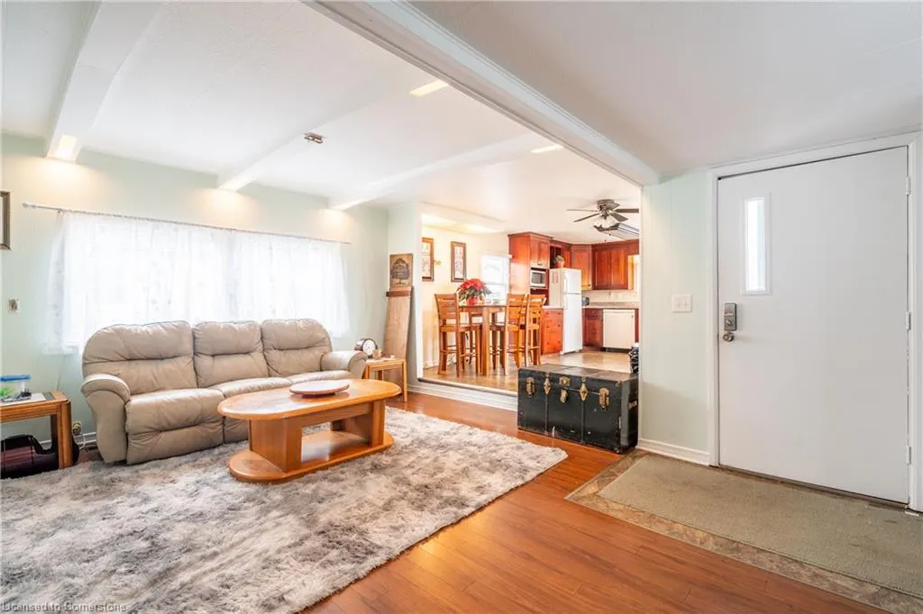4588 Martha Lane