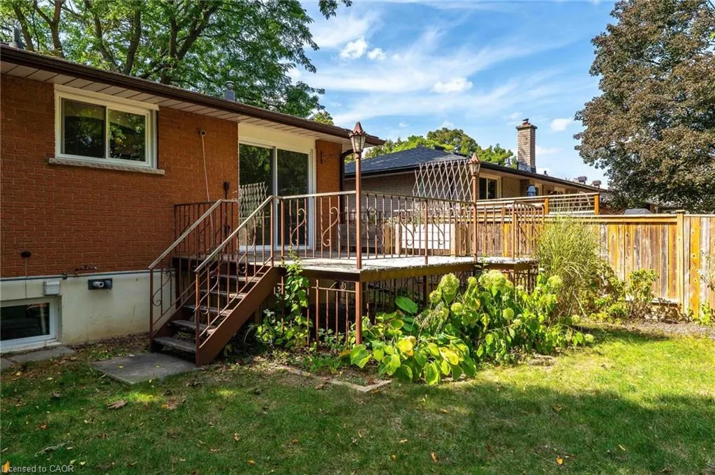 78 Tupper Crescent