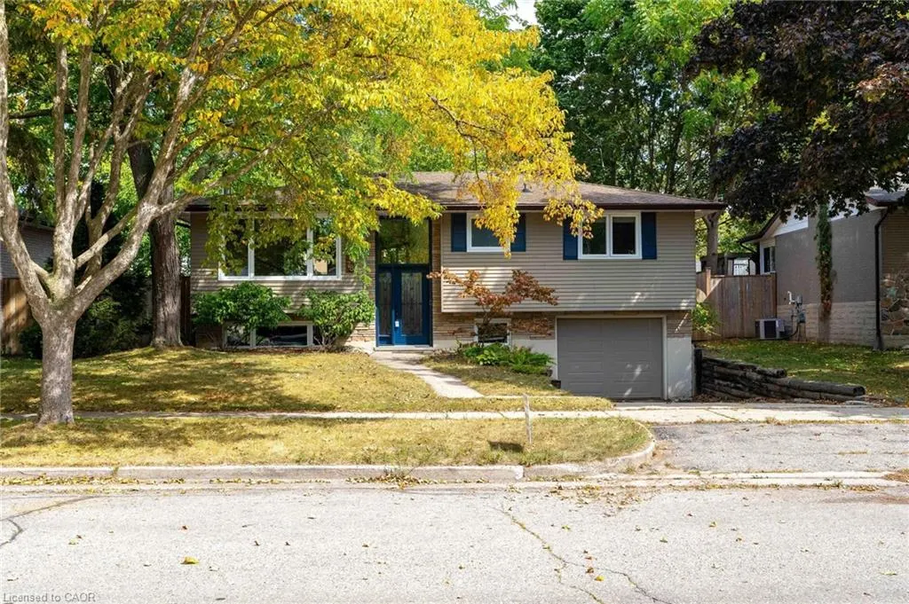 78 Tupper Crescent