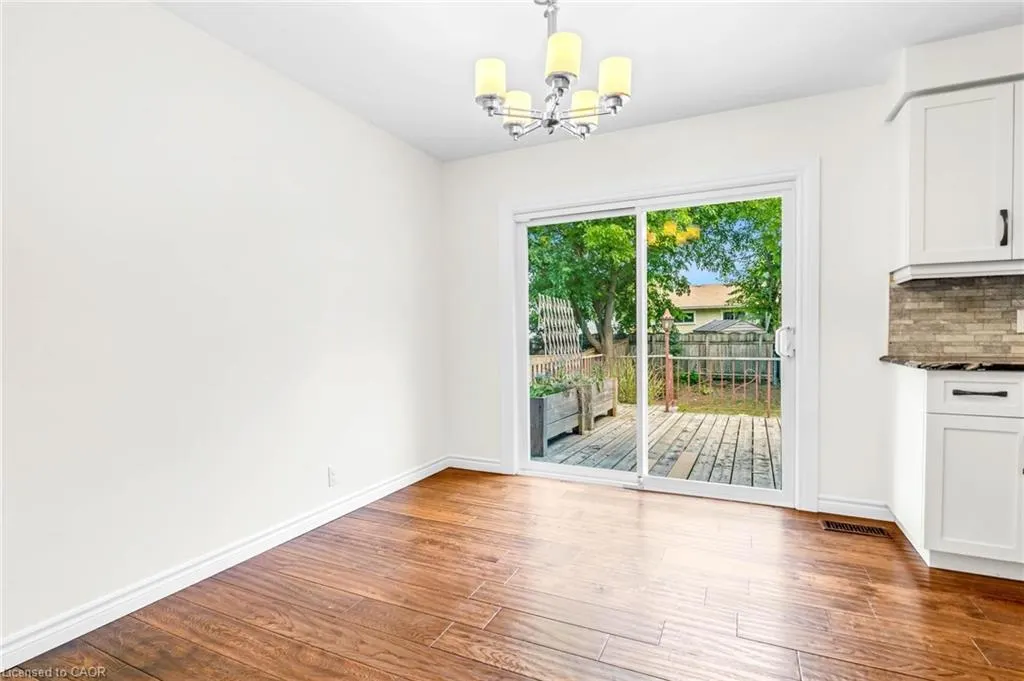78 Tupper Crescent