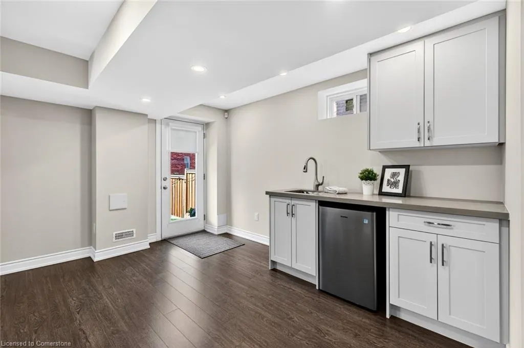225 Skinner Road